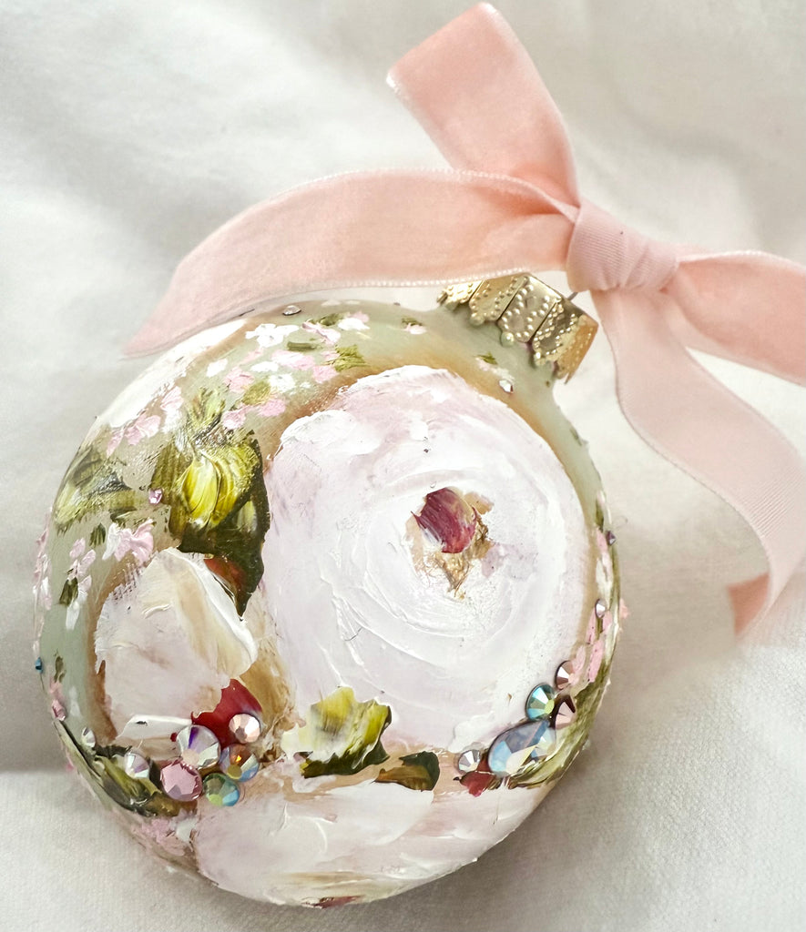 Pale Sage with White Roses (32)