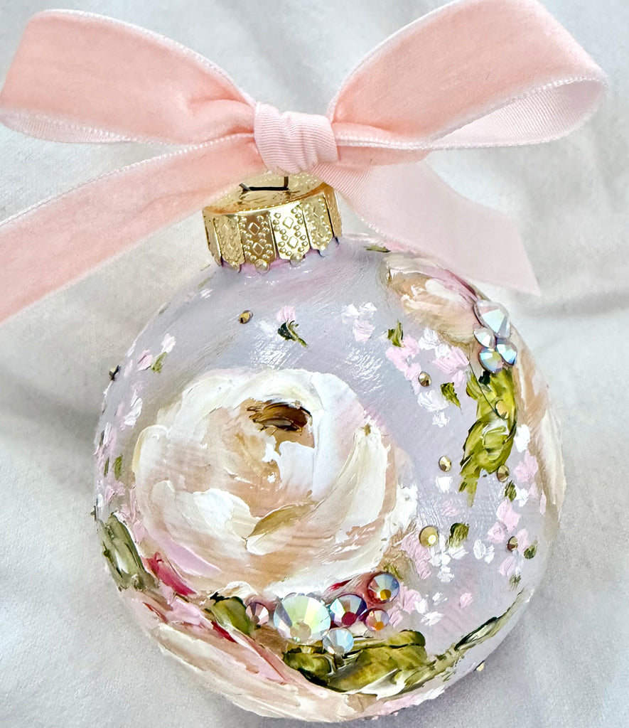 Lavender with Ivory Roses (30)